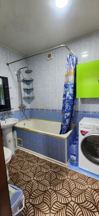 Срочно продается 3 ком.. пред 4 ком.. квартира 3 этаж Вокзал Саодат