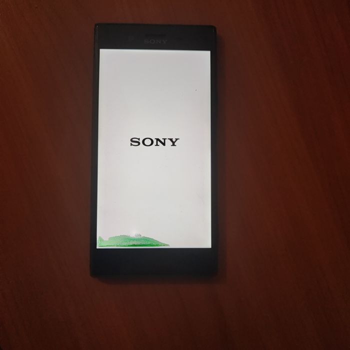 Продам Sony Xperia Premium