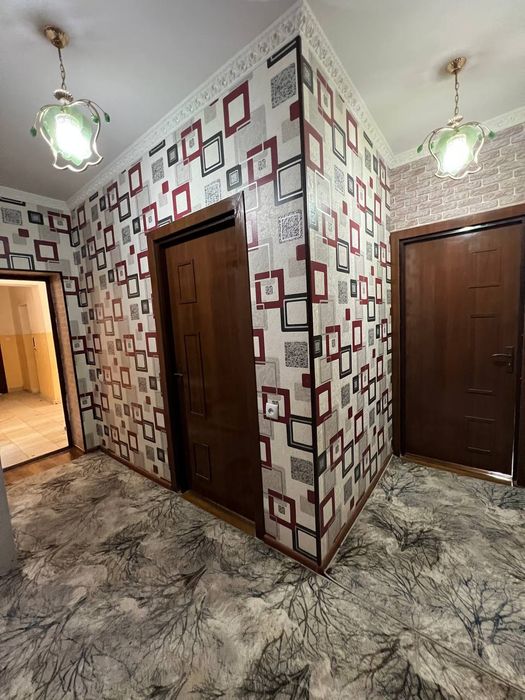 3/1/7 сотилади 65м2