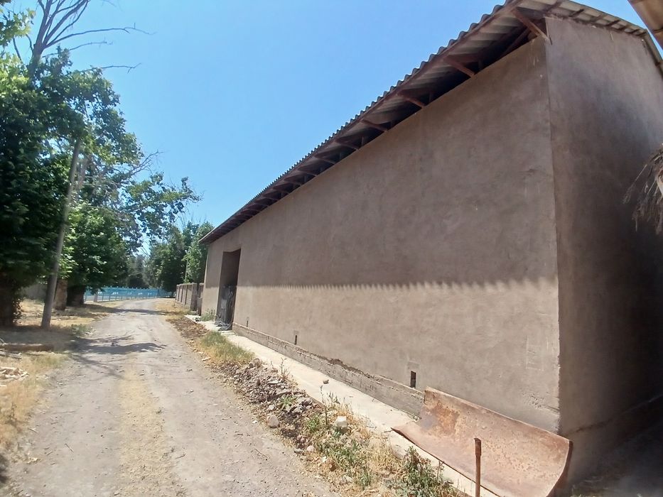 Uy sotiladi orta chirchiqda