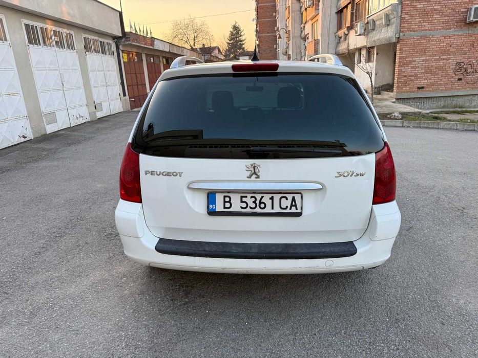 Peugeot 307 SW 1.6I ГАЗ 7места
