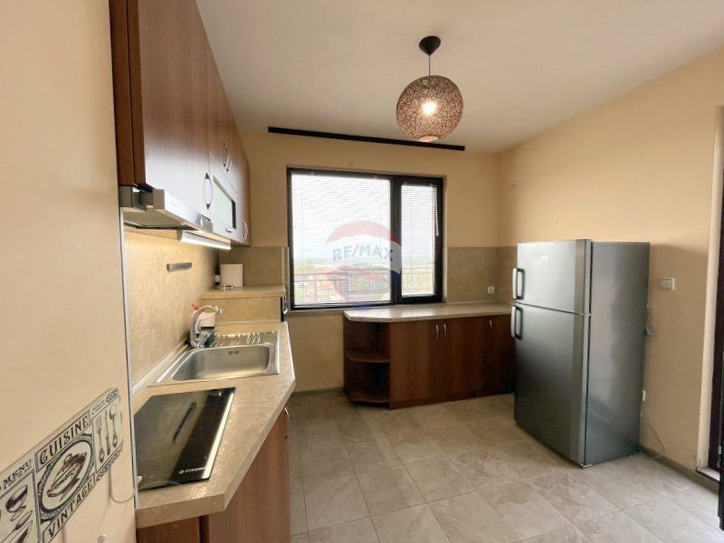 Продава се Тристаен апартамент в Свищов - 133 кв.м за 587 €/кв.м - Снимка #7