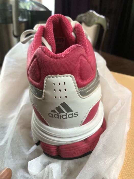 Кроссовки Adidas (оригинал) size 40