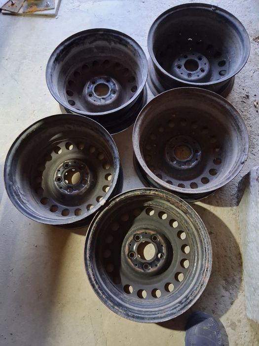 Железни джанти за Мерцедес 15ки