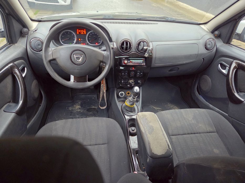 Dacia Duster 4x4 motor 1.5 dci adus din Austria