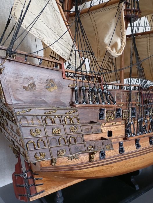 Парусный корабль