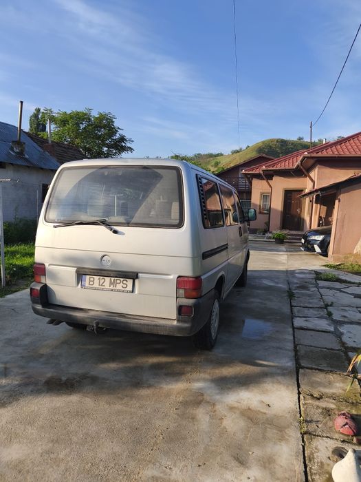 VOLKSWAGEN Caravelle 2001 — imagine 4