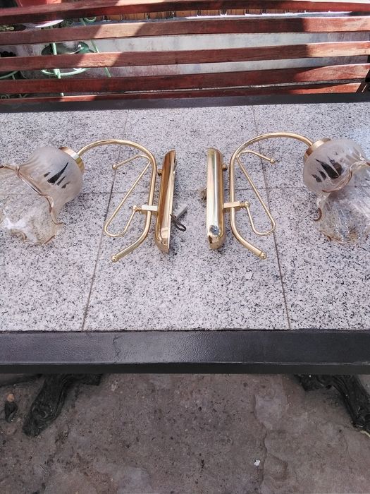 Aplici din bronz vechi