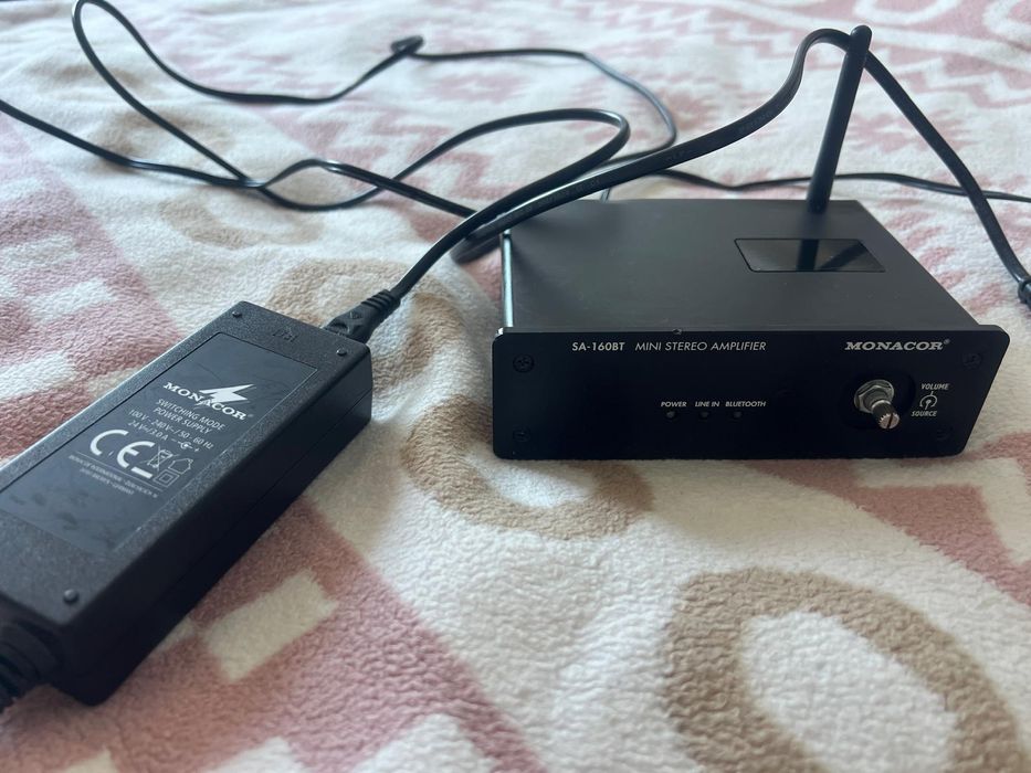 Sistem Audio Profesional Monacor SA-160BT (Bluetooth) + 4 Boxe + Suporți