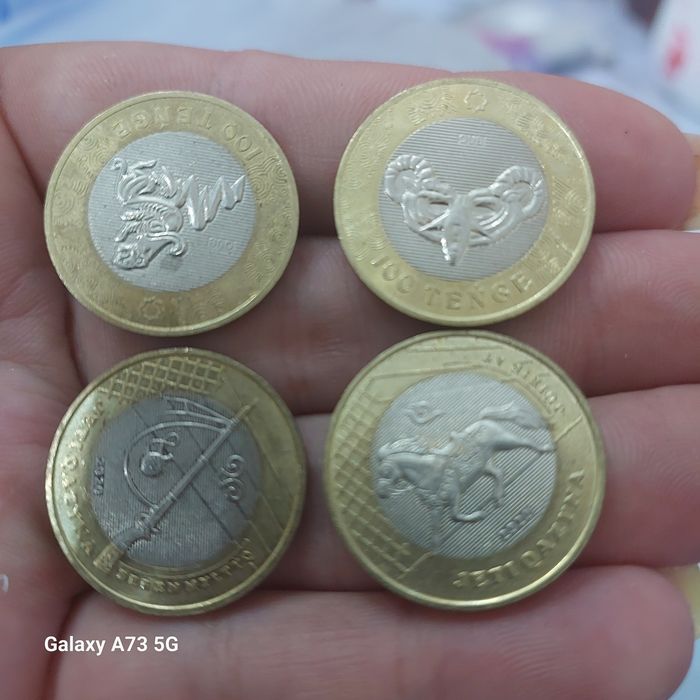 Колекционные манеты .