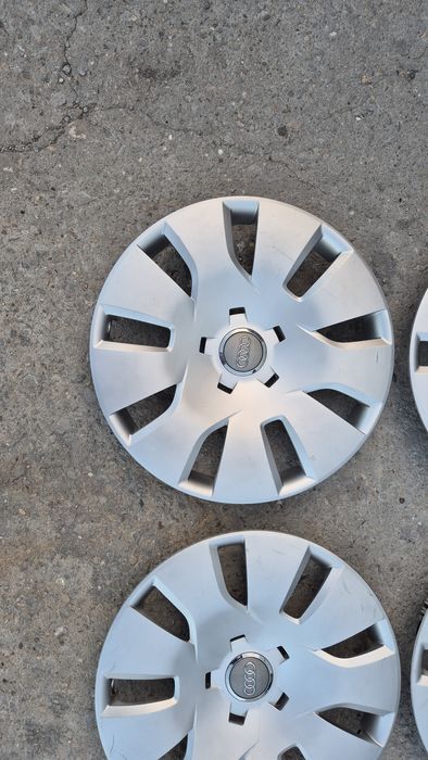 Оригинални капаци /ТАСОВЕ/ за джанти Ауди 16 цола