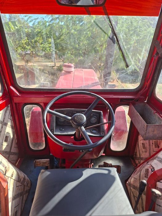 Vând tractor u650 in stare foarte bună + plug