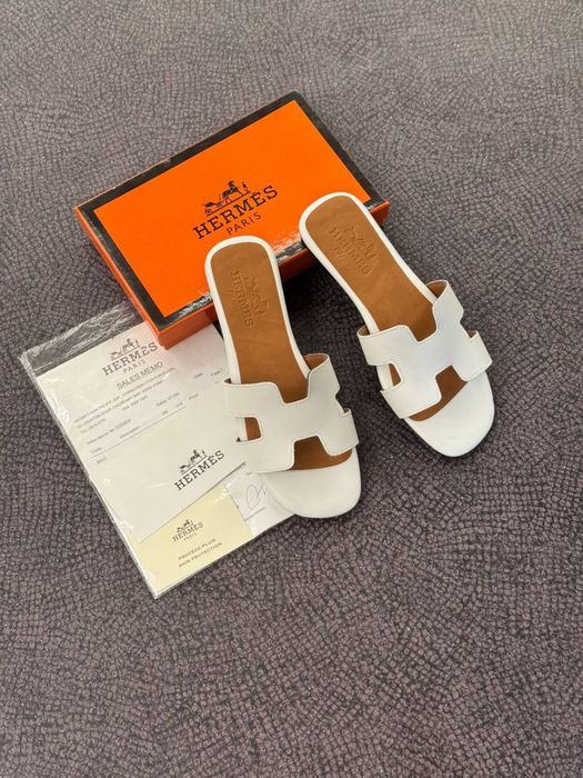 Дамски стилни чехли