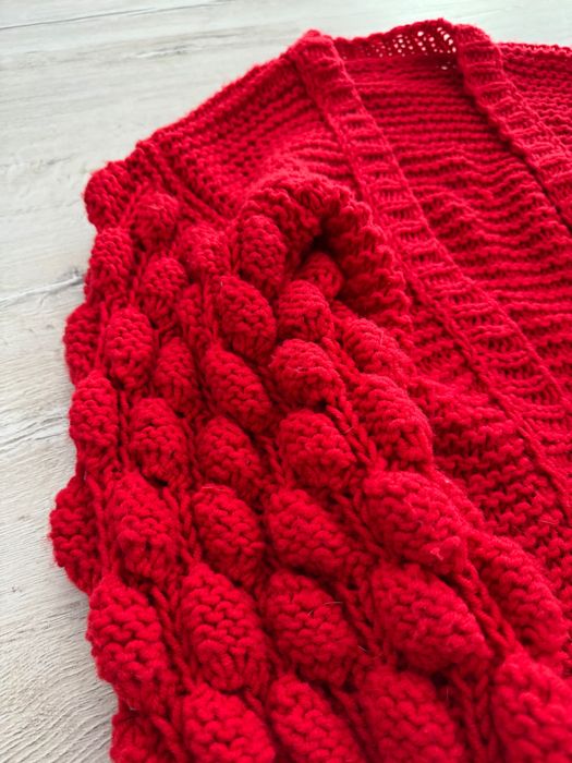 Жилетка с уголемени ръкави