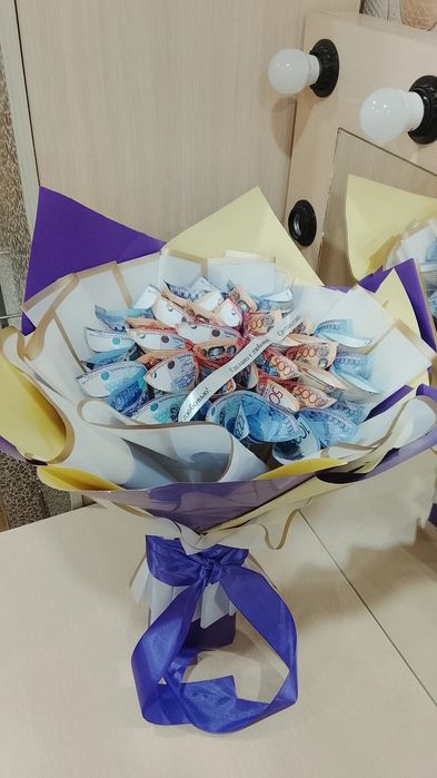 Денежные букеты от 5000