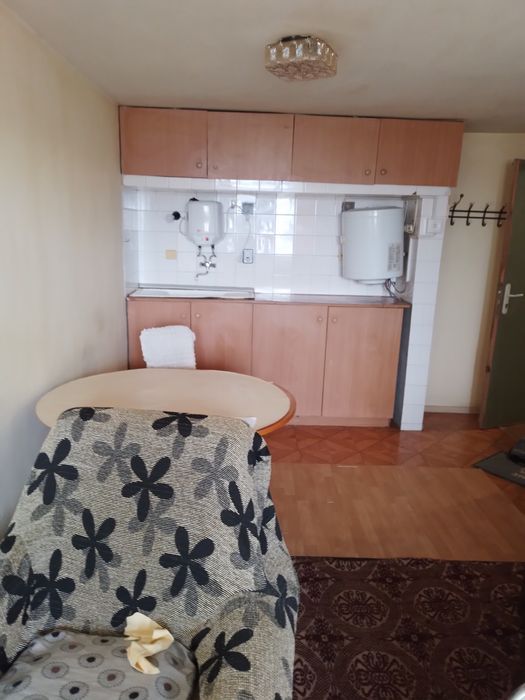 Таванска стая под наем