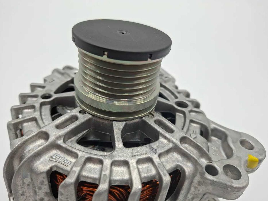 04L903024 Нов генератор Audi 2.0 Tdi A4 A5 Q5 150A