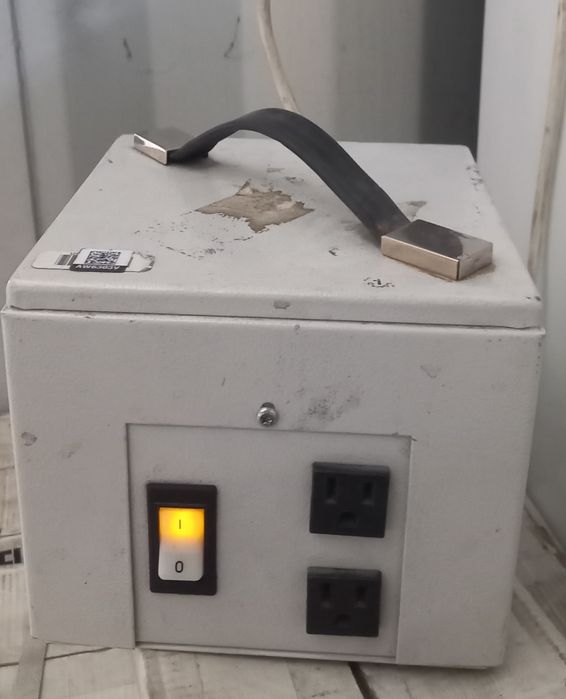 Понижающий трансформатор Schuntermann ET 1000 (Германия) 220→110V