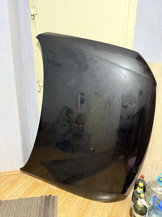 Преден капак за PASSAT B6.