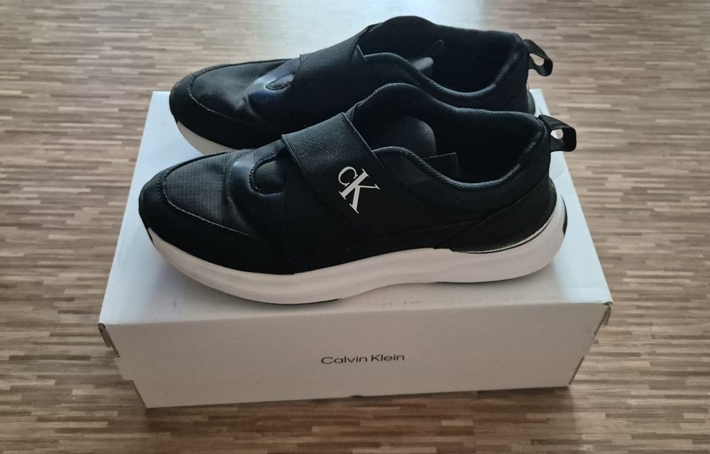 Sneakers Calvin Klein marime 38