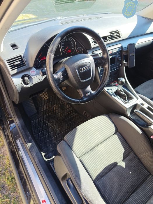 Vand Audi A 4 2008 2 litri tdi