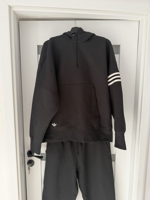 Trening adidas marimea L