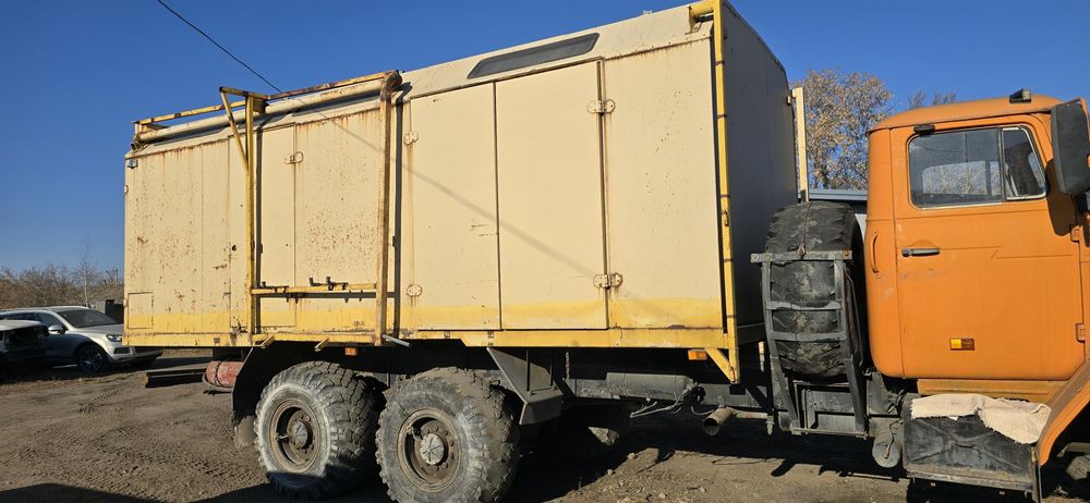 Продам кунг с Урала