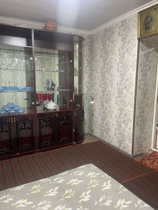 Yuqori Chirchiq tumani  Iyk ota da 8 sotix hovli sotiladi