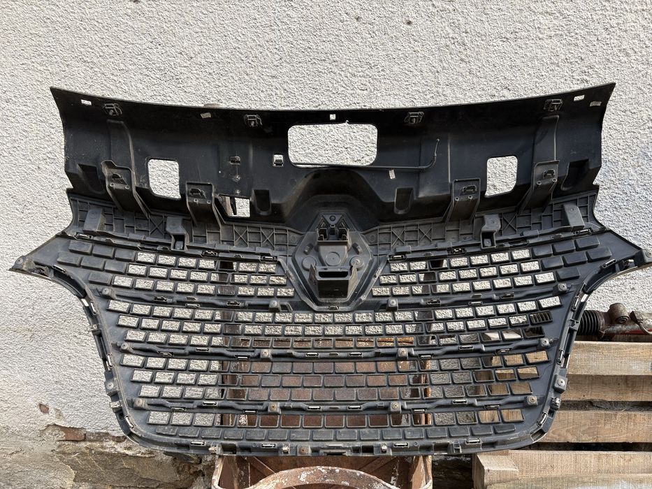 Решетка за рено