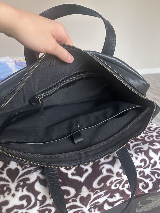 Кожаный портфель