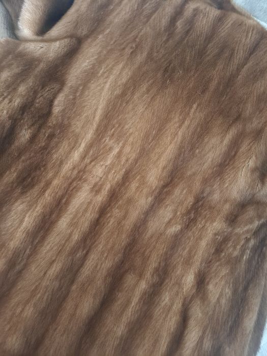 Палто -ест.кожа визон