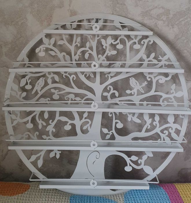 Полки для лаков б/у в хорошем состоянии