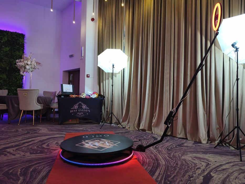 Oglindă Magică/Platforma 360⁰/Servicii Diverse