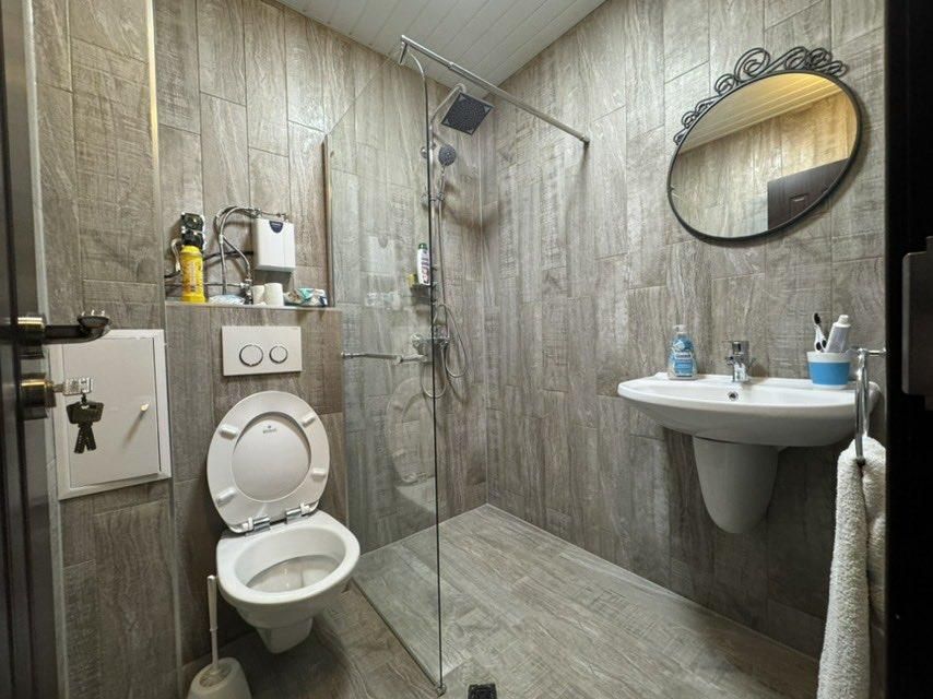 Двустаен апартамент, под наем, кв. Възраждане 3