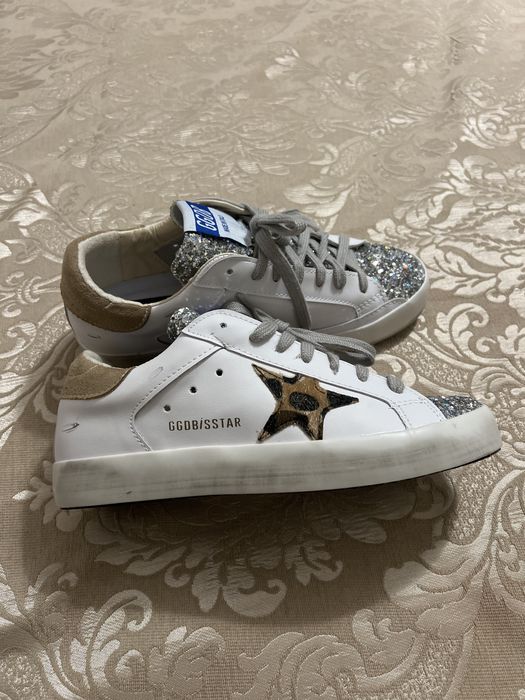 adidasi dama golden goose