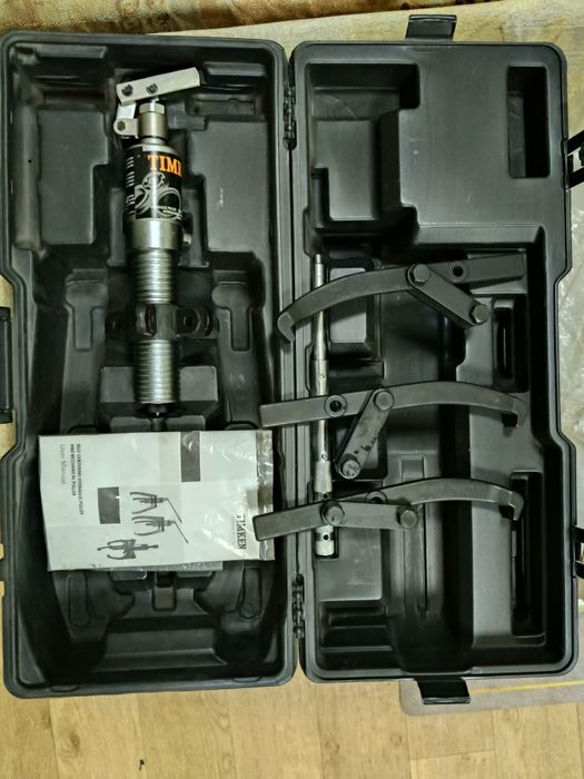 Съёмник  подшипник,шестерни