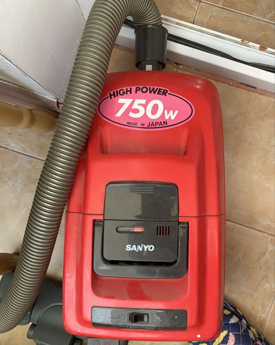 Пылесос на запчасти