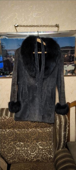 Женское пальто в идеальном состоянии