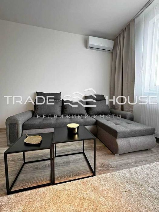 Дава се под наем Двустаен апартамент в Пловдив, Остромила - 65 кв.м за 440 € - Снимка #1