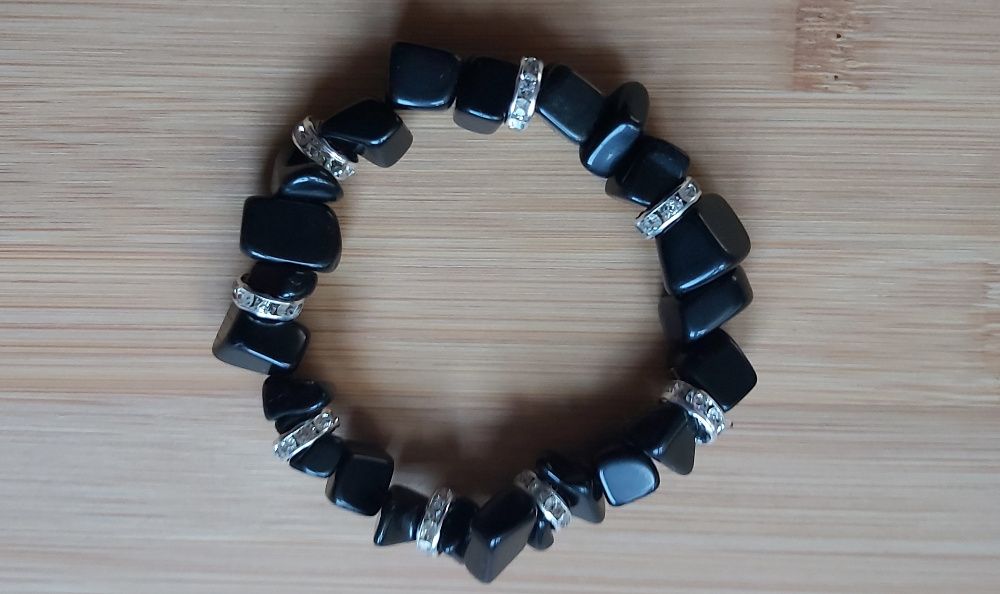 Черен Oникс Eстествен камък гривна-уникат Бижу Камъкът на Клеопатра