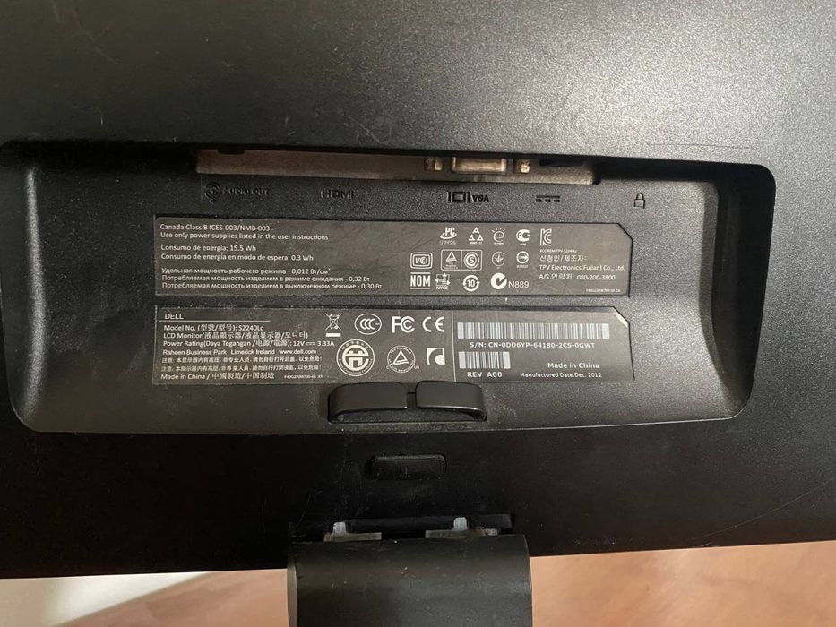 Монитор dell 22 дюйма