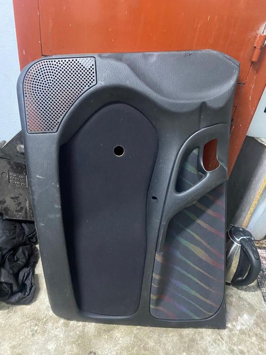 Опел Астра общивка