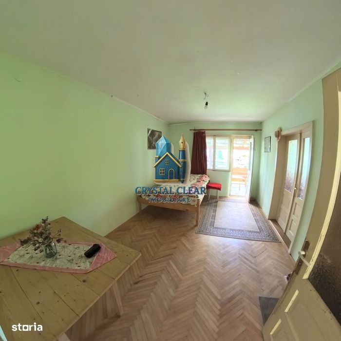 Casă 2 camere + teren 1700 mp - zona Platoul Cornești, str. Trebely