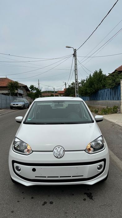 Volkswagen  2016 benzină, 3.987 € — imagine 1