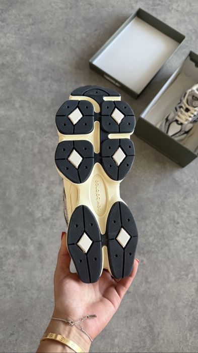 New Balance 9060 “Snake Skin”