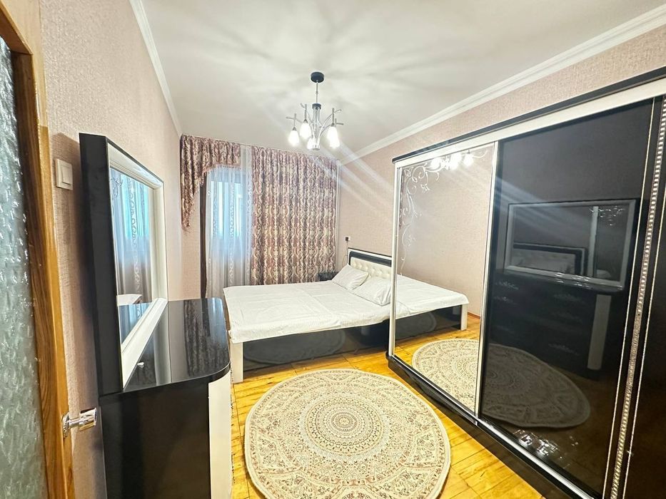Сдается 3х ком квартира, ориентир: Ц-5 Алайский рынок, 110м²
