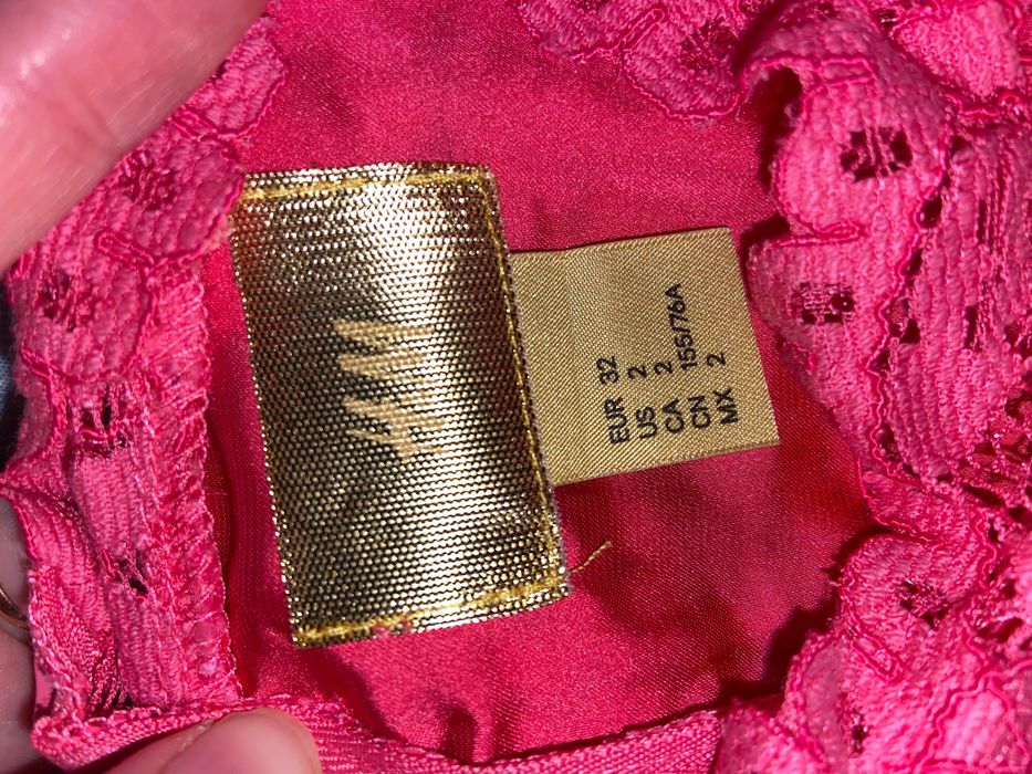 Rochie de dantelă mărimea 32