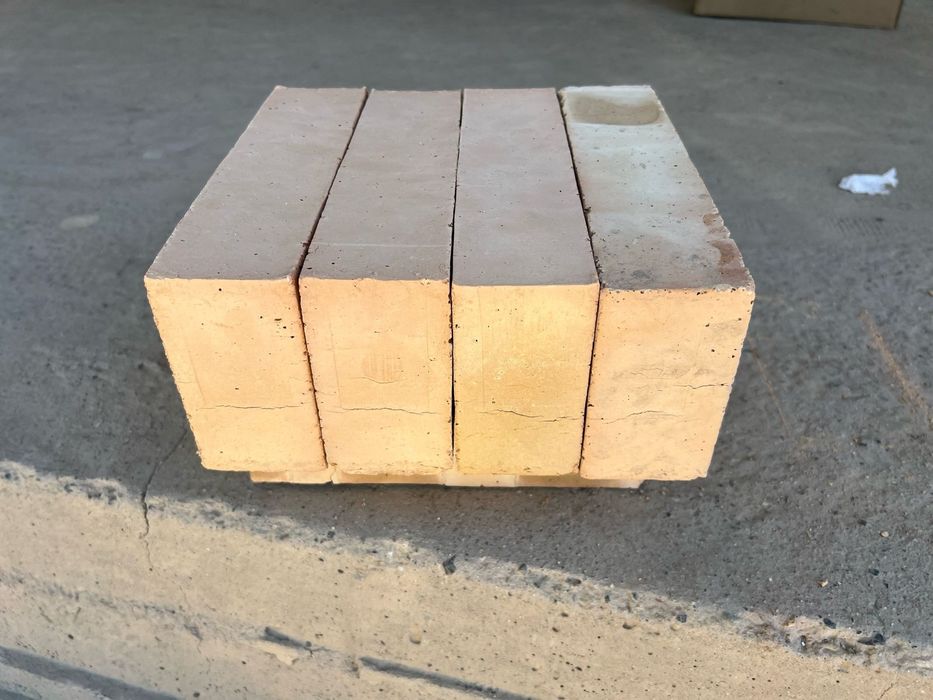 Красно-жённый кирпич марки м-150