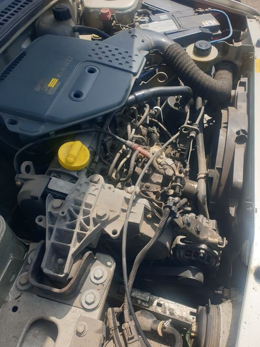 Dacia solenza     .