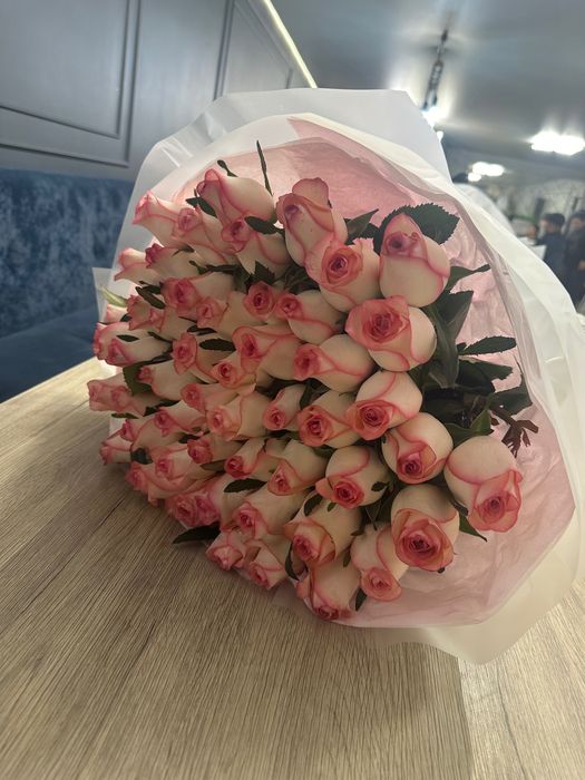 Продается цветы  101 Роза/51 роза